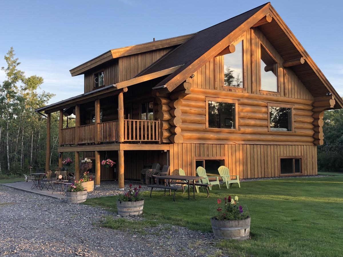 Sawing Logzz Cabin Copper Center ภายนอก รูปภาพ